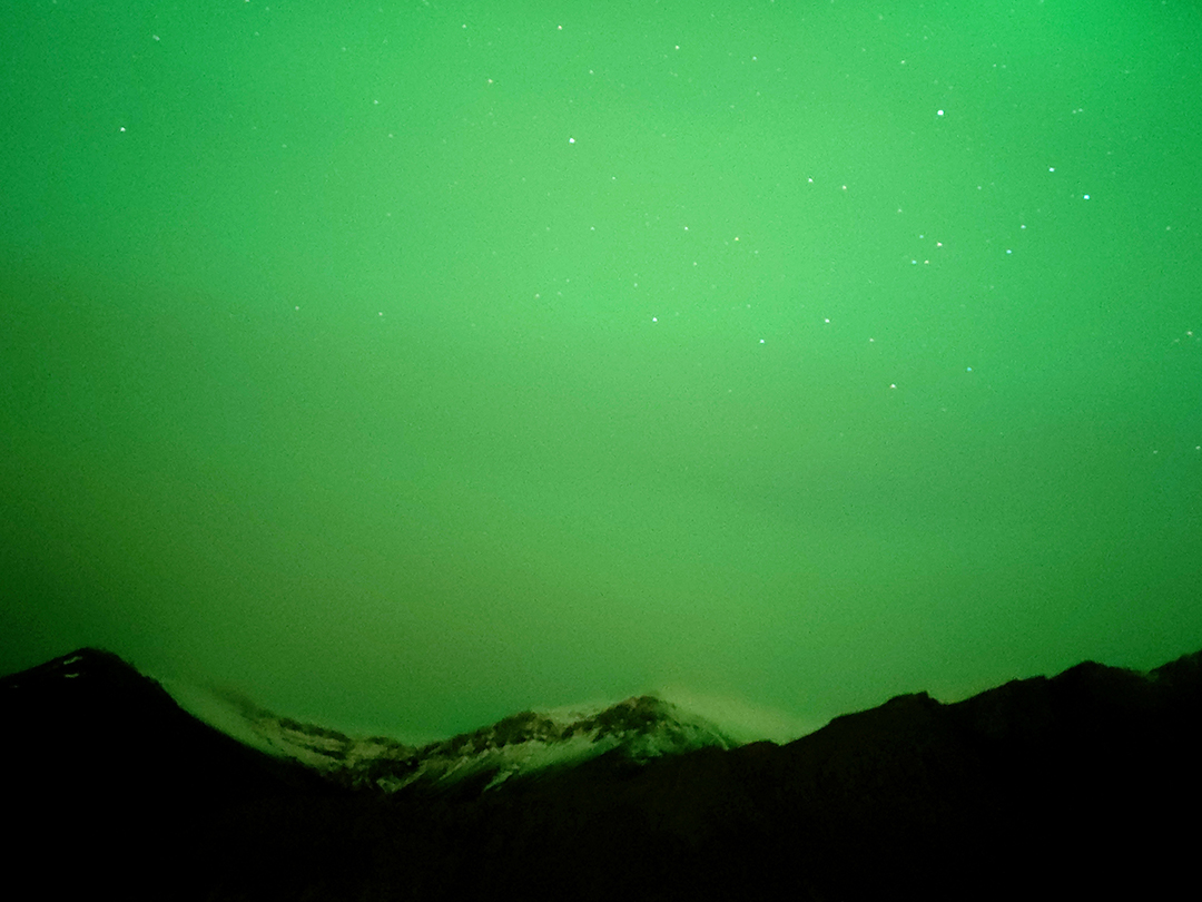 Dozivetje_Severni_sija_na_Islandiji_-_Experience_the_Northern_Lights_in_Iceland_7.jpg