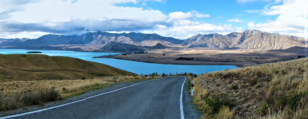 Most_beautiful_places_in_the_world_-_Number_6_-_Lake_Tekapo_New_Zealand.jpg