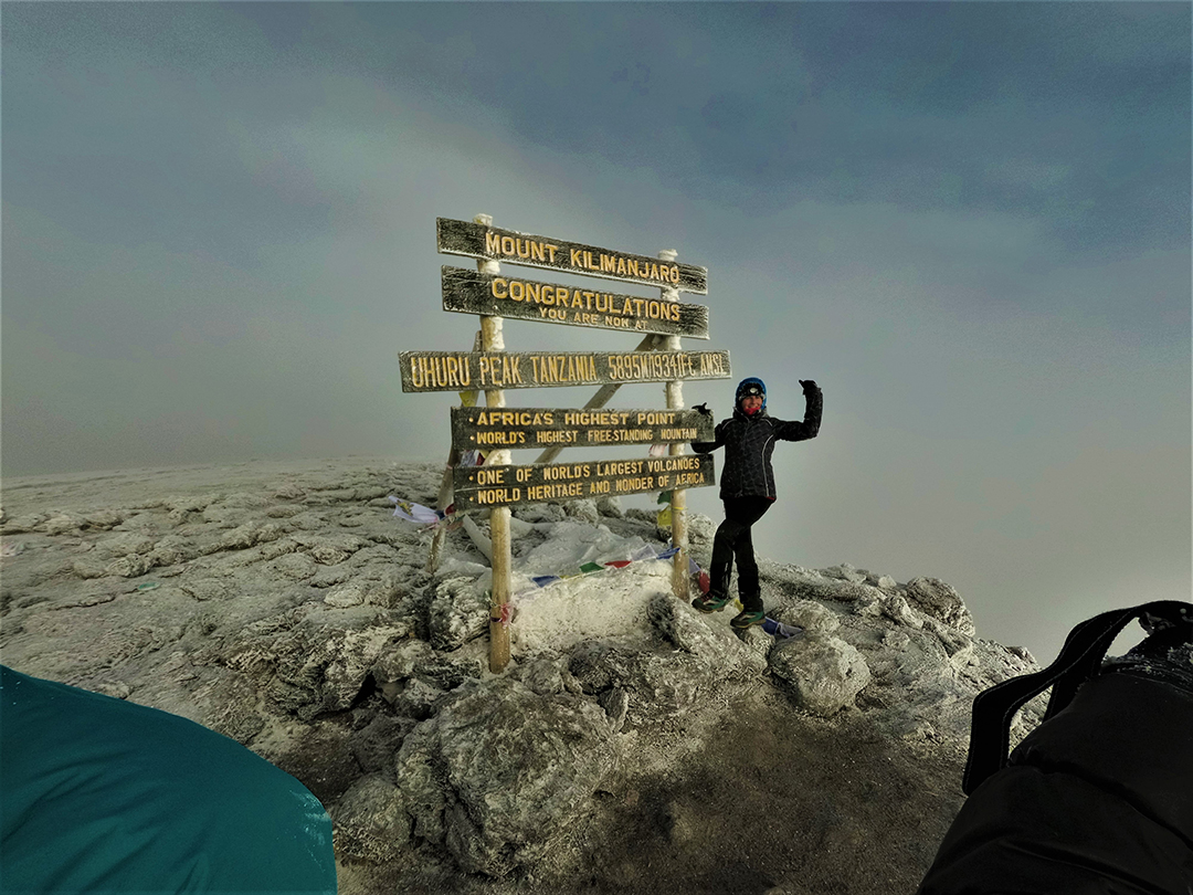 Most_beautiful_places_in_the_world_-_Number_7_-_Kilimanjaro.jpg
