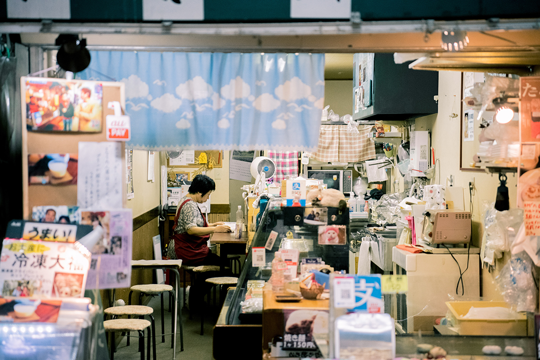 05_Popotniski_nasveti_za_Osako_-_Travel_tips_for_Osaka_-_Photo_by_Satoshi_Hirayama_via_Pexels.jpg