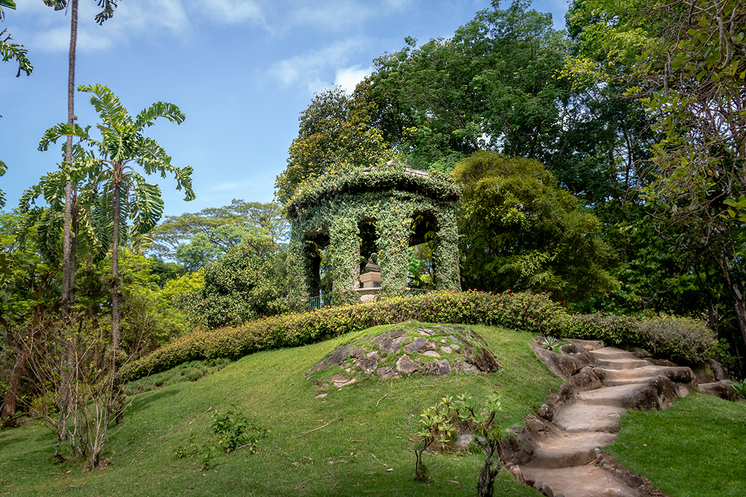03_Popotniski_nasveti_za_potovanje_v_Rio_de_Janeiro_-_Travel_tips_for_traveling_to_Rio_de_Janeiro_-_ENVATO.jpg