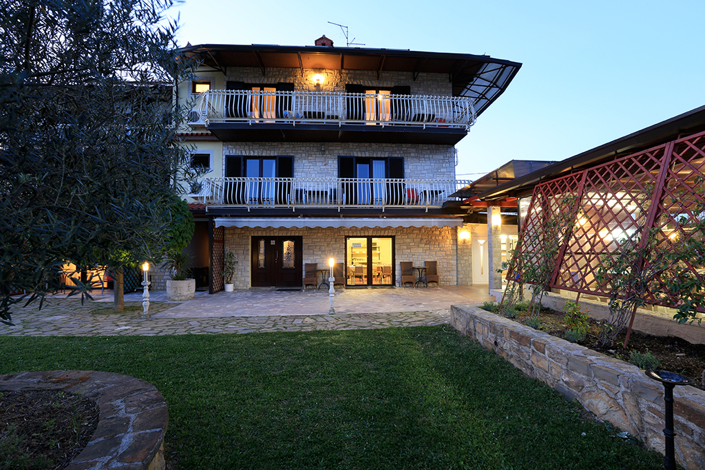 Youth_Hostel_Panorama_Portoroz_6.jpg