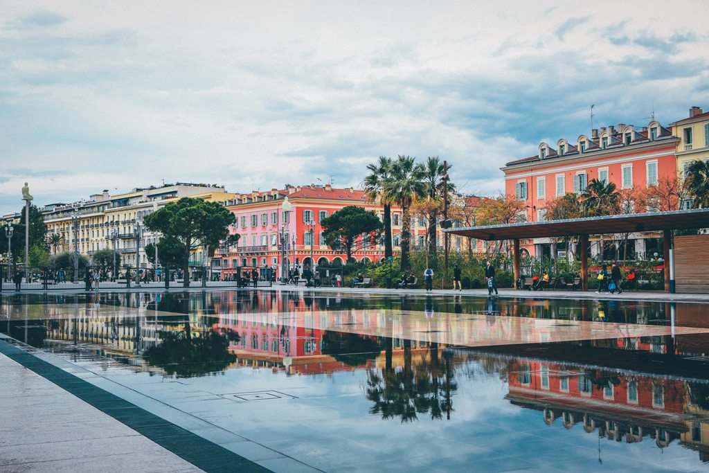 Potovanje_v_Nice_-_Travel_to_Nice_-_Photo_by_Nick_Karvounis_on_Unsplash.jpg