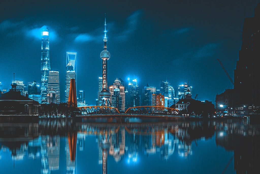 Potovanje_v_Shanghai_-_Travel_to_Shanghai_-_Photo_by_Henry_Chen_on_Unsplash.jpg